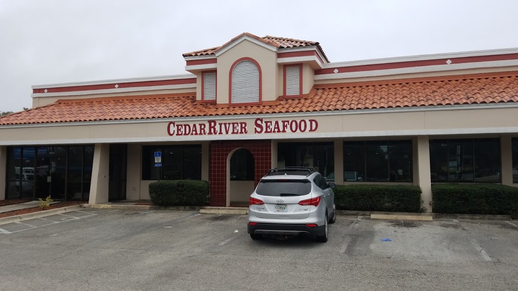 Cedar River Seafood Restaurant | 2475 Blanding Blvd #1, Middleburg, FL 32068, USA | Phone: (904) 282-4200