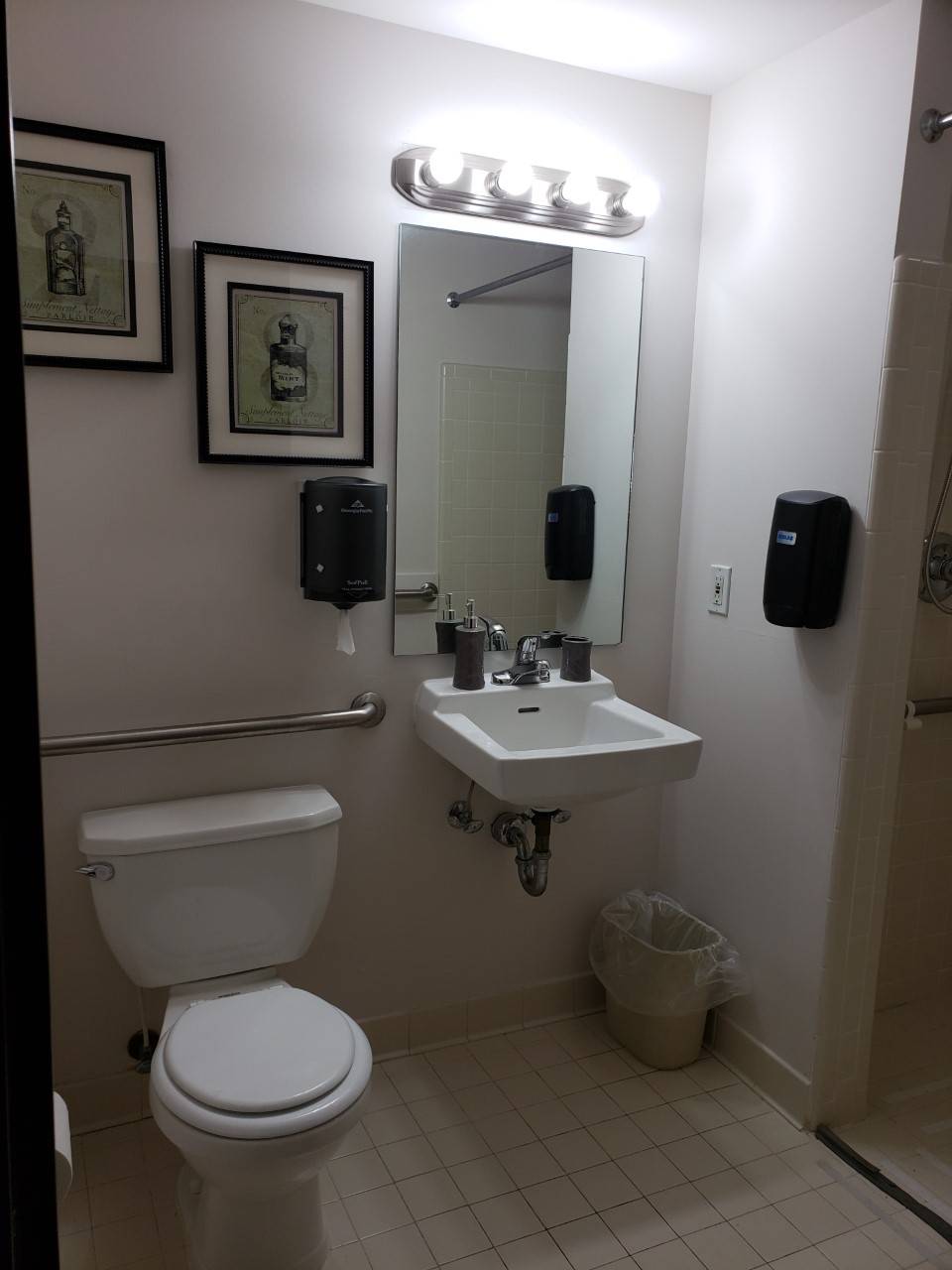 Brownstown Forest View Assisted Living | 19341 Allen Rd, Brownstown Charter Twp, MI 48183, USA | Phone: (734) 675-2700