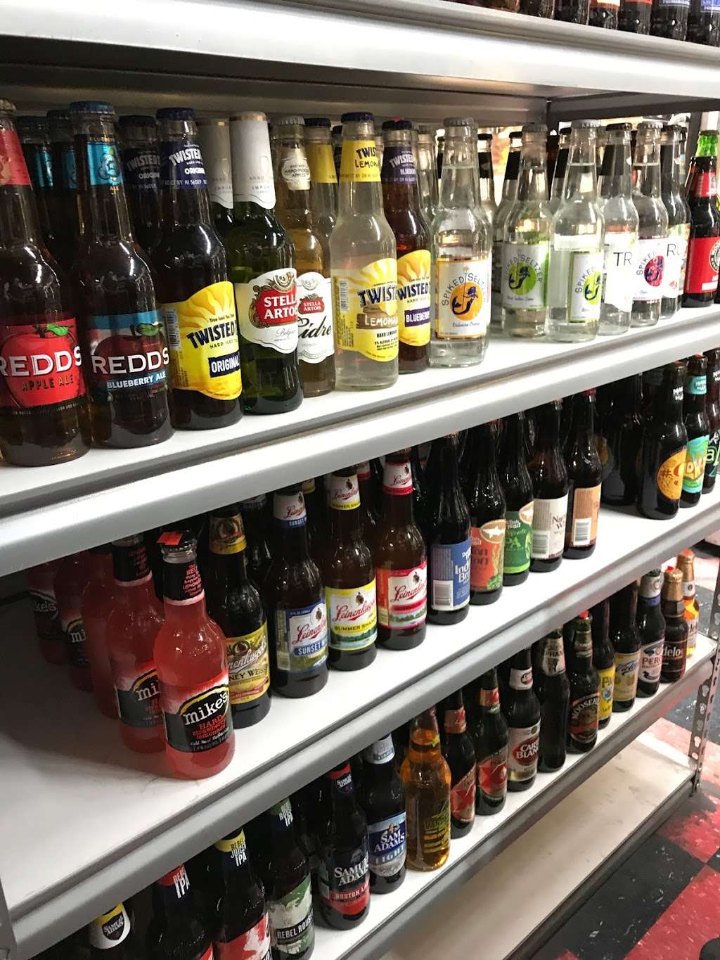 Trenton Road Take Out | 1024 Trenton Rd, Levittown, PA 19054, USA | Phone: (215) 736-1389