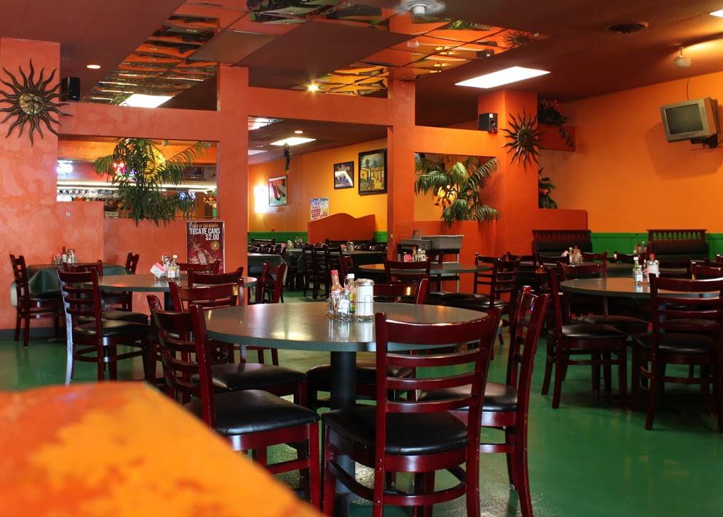 El Salto | Golden Gate Plaza, Maumee, OH 43537, USA | Phone: (419) 887-0211