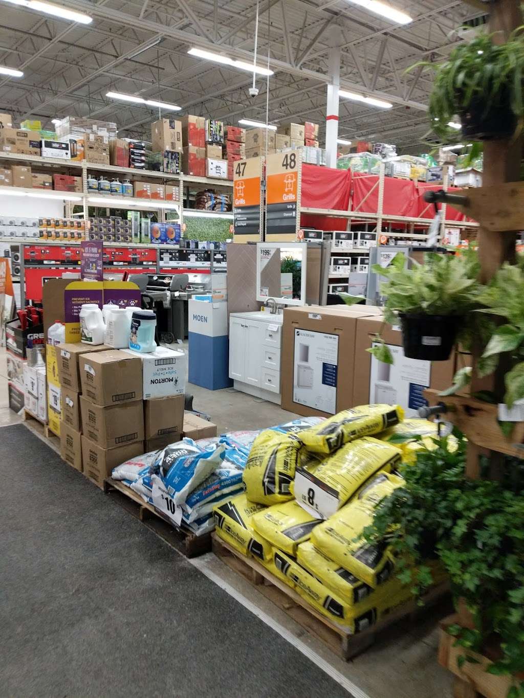 The Home Depot | 2850 Patriot Blvd, Glenview, IL 60026, USA | Phone: (847) 400-5390