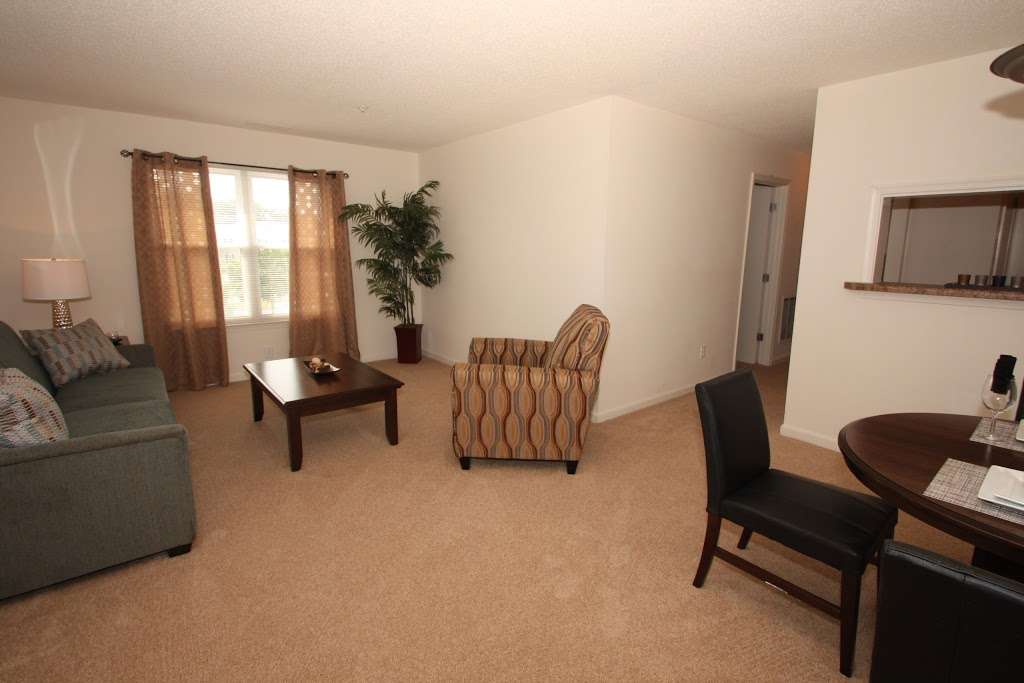 Crestview Apartments | 100 Crestview Way, Fredericksburg, VA 22401, USA | Phone: (540) 368-1303