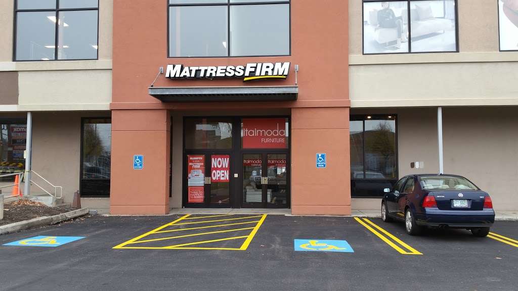 Mattress Firm Nashua | 254 Daniel Webster Hwy, Nashua, NH 03060, USA | Phone: (603) 888-1479