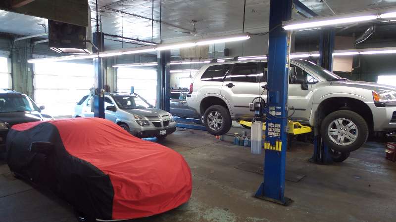 Hagens Automotive West | 2315 Mannheim Rd, Melrose Park, IL 60164 | Phone: (847) 455-0122