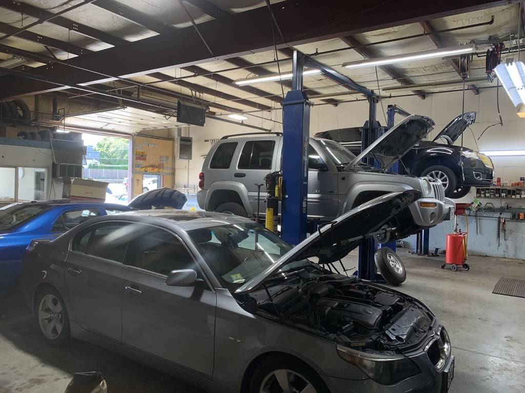 Norwood Auto Care | 236 Pleasant St, Norwood, MA 02062 | Phone: (781) 762-4557