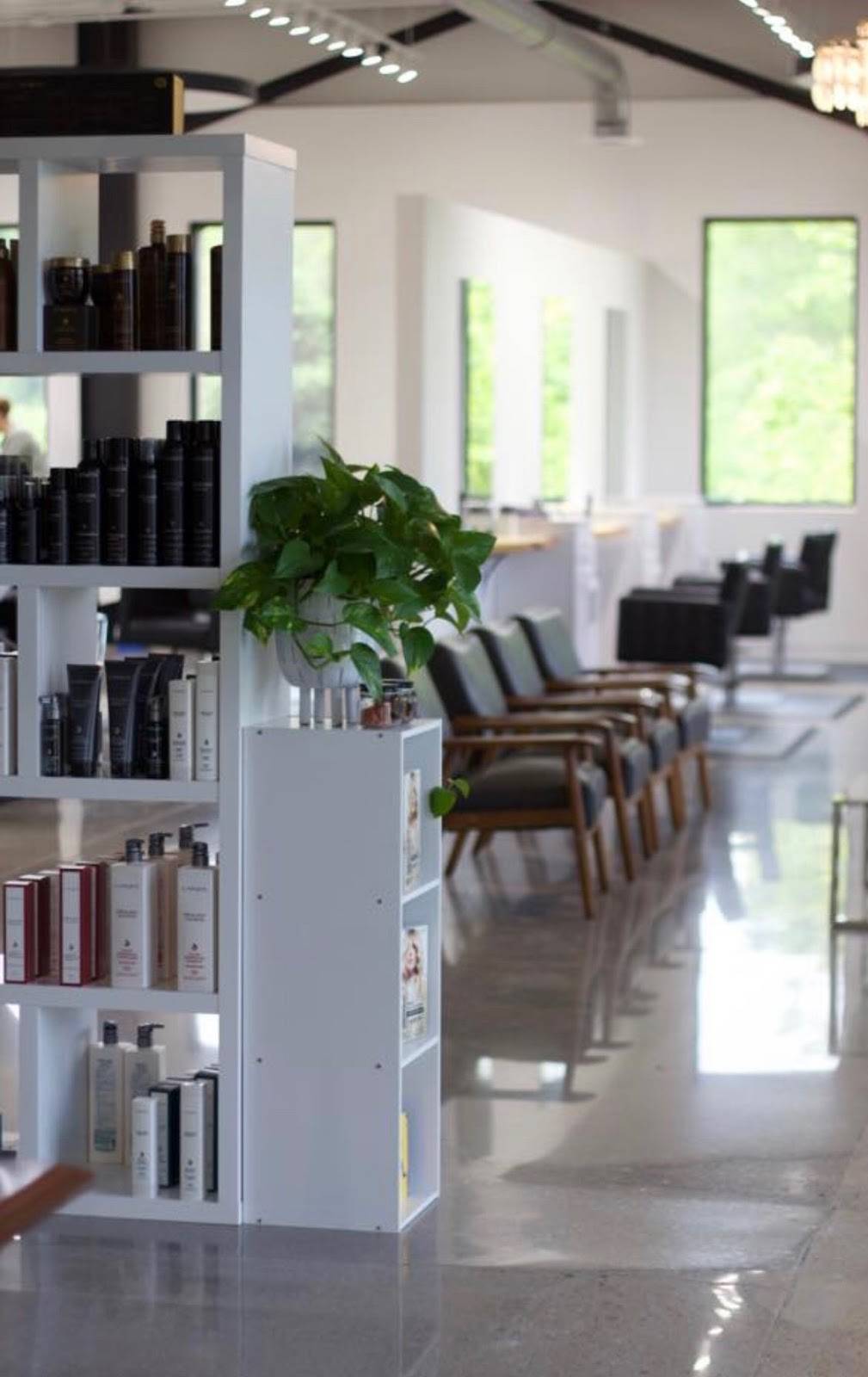 Canvas Salon and Day Spa | 11513 S 42nd St #200, Bellevue, NE 68123, USA | Phone: (402) 932-5959