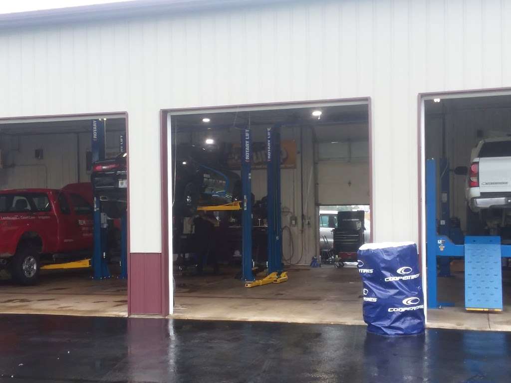 Southlake body Auto Repair | 101 Norbeh Dr, Hebron, IN 46341, USA | Phone: (219) 996-2996