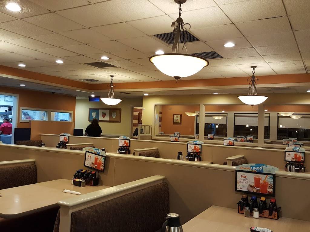 IHOP, Phoenix - 1230 N 51st Ave - Photos & Restaurant Reviews