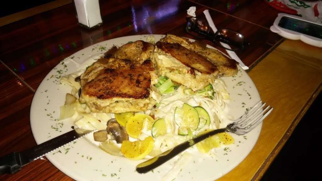 Fish Place | 925 Texas Ave, La Marque, TX 77568, USA | Phone: (409) 933-3000 Fish Place | 925 Texas Ave, La Marque, TX 77568, USA | Phone: (409) 933-3000