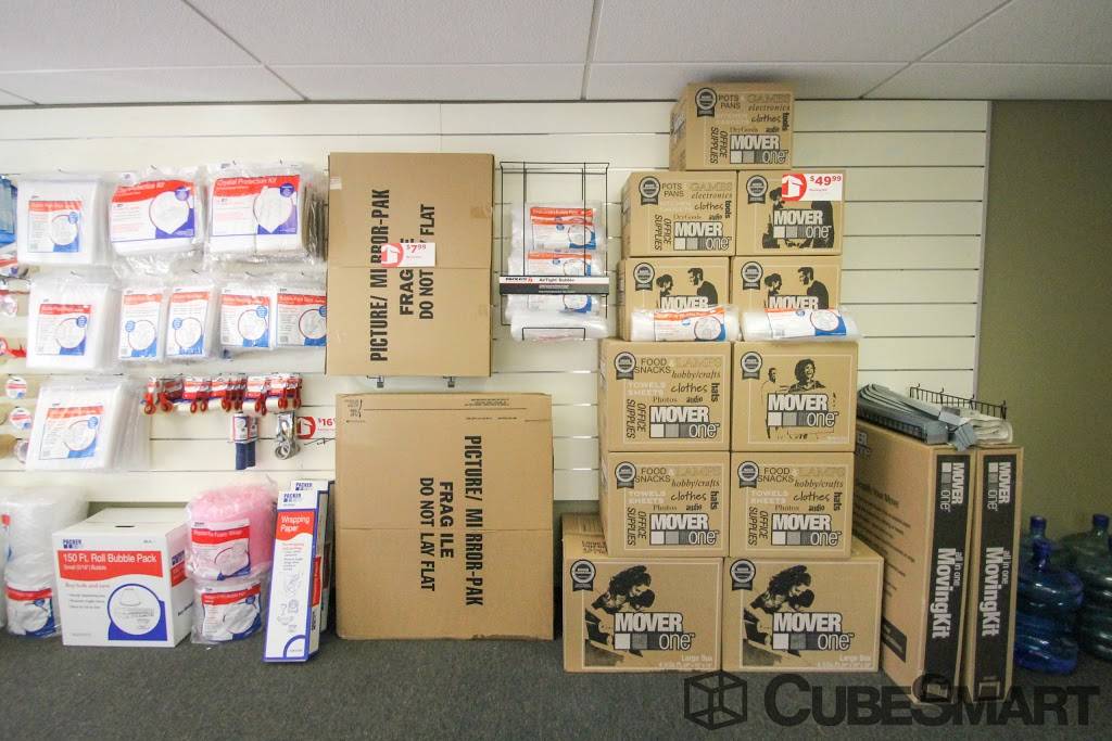 CubeSmart Self Storage | 830 Wheeler Way, Langhorne, PA 19047, USA | Phone: (215) 752-4882