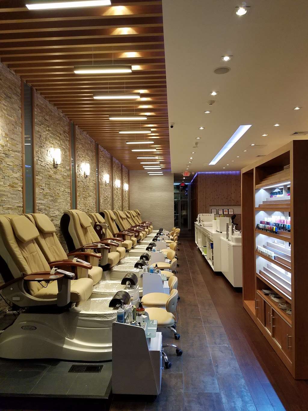 The nail garden & spa | United States, New Jersey, Madison, Main St, Unit #2 | Phone: (973) 845-6933