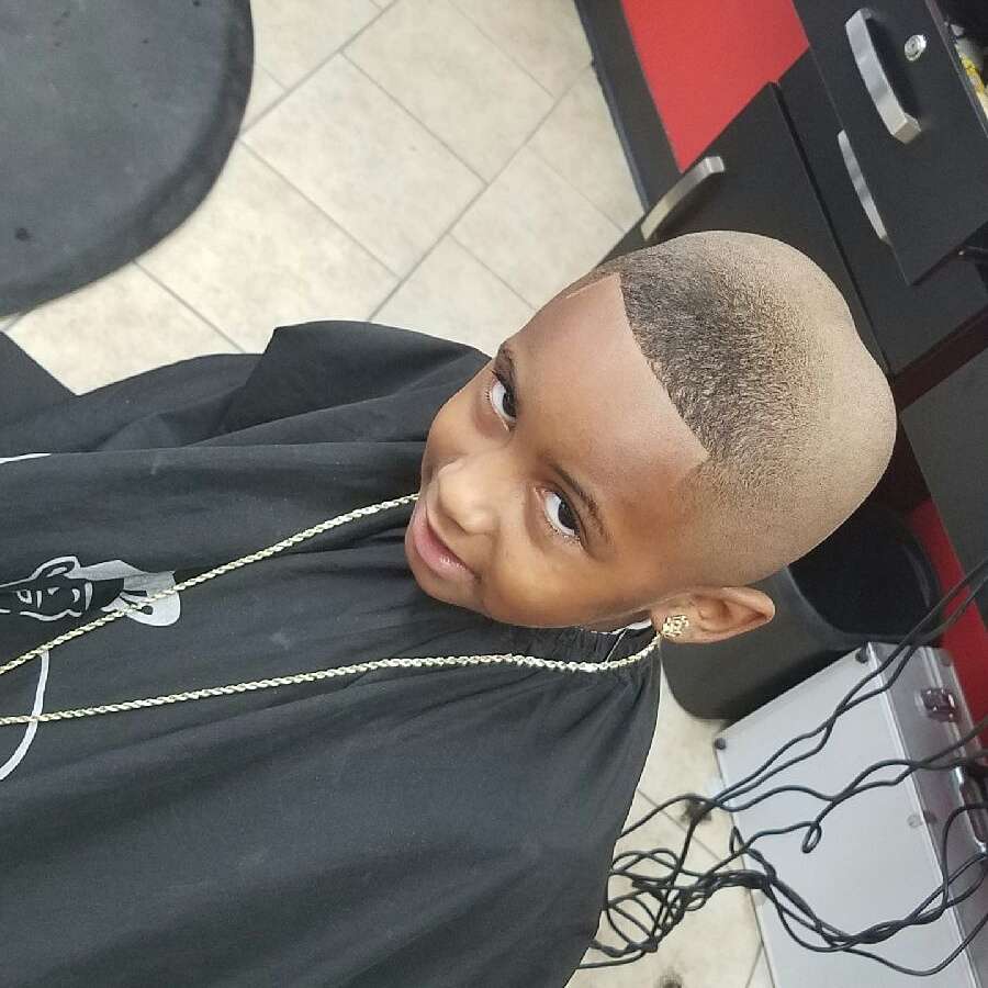 Supreme Kutz Barber Shop | 2902 S New Braunfels Ave, San Antonio, TX 78210, USA | Phone: (210) 251-4011