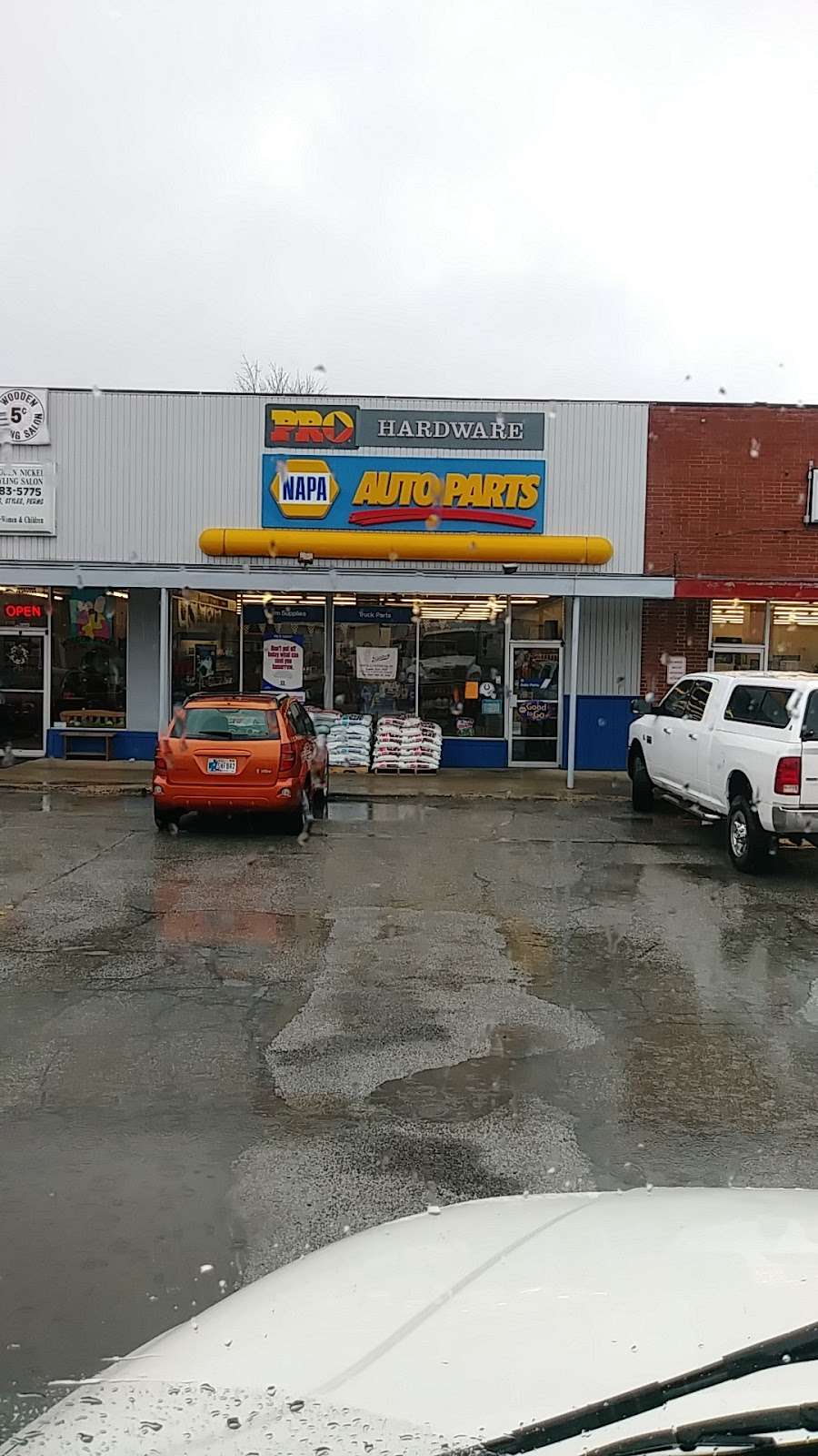 NAPA Auto Parts - Martin Auto Parts | 175 1/2 E Main St, Russiaville, IN 46979, USA | Phone: (765) 883-7402