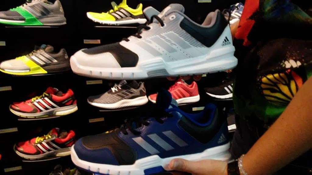 Adidas | 226 8th St, Miami Beach, FL 33139 | Phone: (305) 673-8317