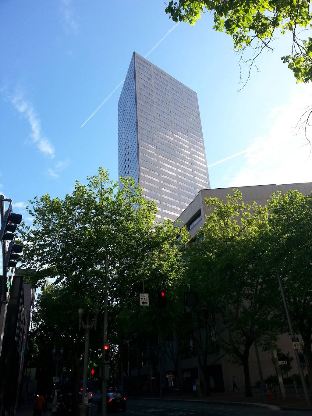 UsBancorp Tower ("Big Pink") | 111 SW 5th Ave, Portland, OR 97204, USA | Phone: (503) 275-7461
