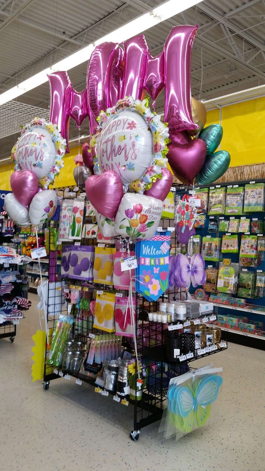 Party City | 610 Porters Vale Blvd, Valparaiso, IN 46383, USA | Phone: (219) 462-6692