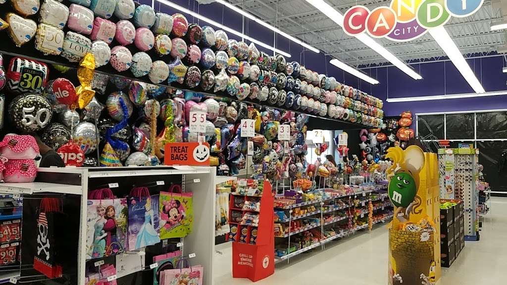 Party City | 10245 N Fwy Service Rd, Houston, TX 77037, USA | Phone: (281) 931-4151