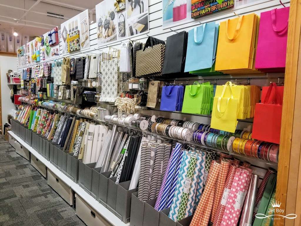 The Container Store | 710 S Sepulveda Blvd, El Segundo, CA 90245, USA | Phone: (424) 277-3210