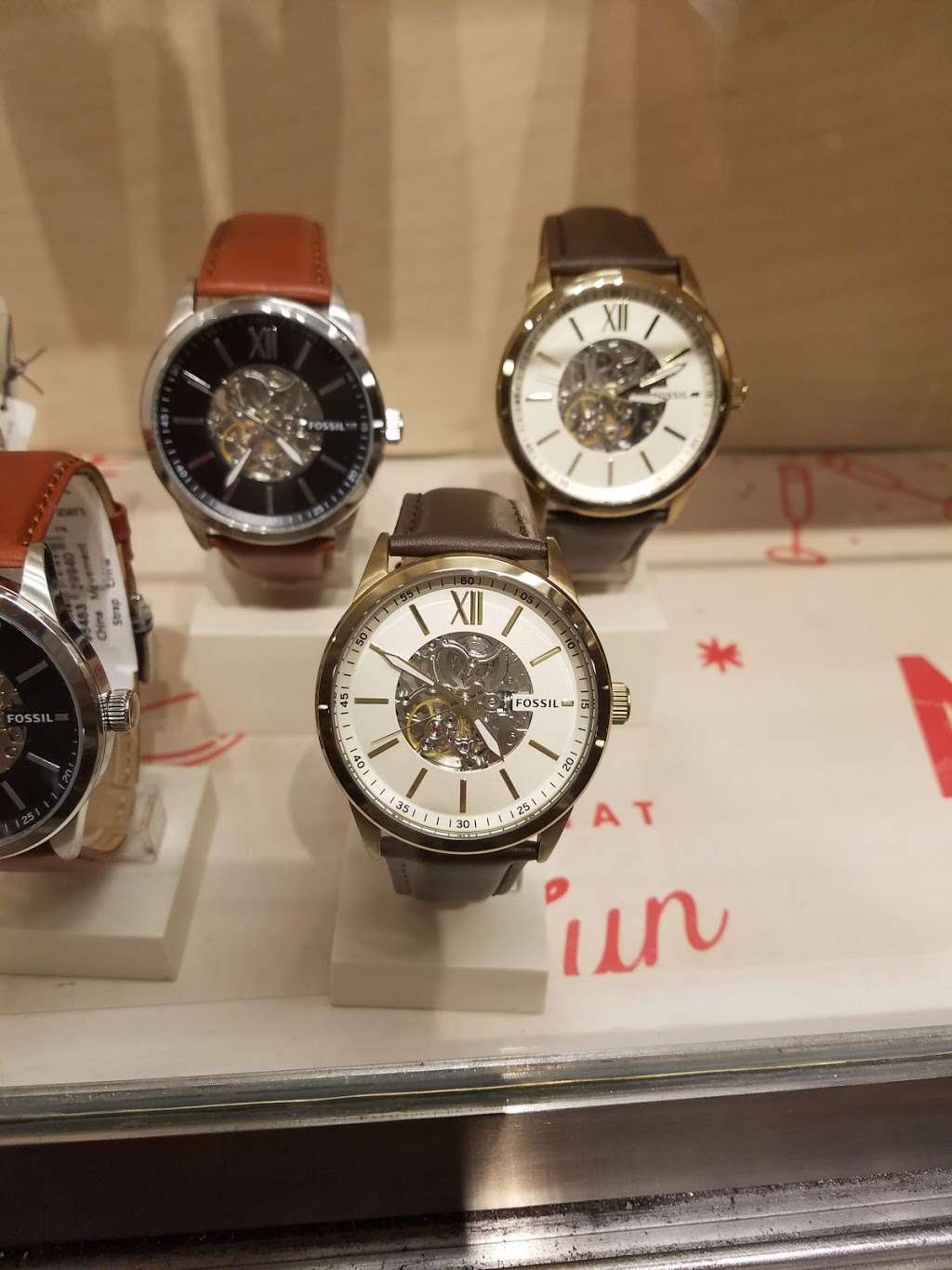 Fossil | 7000 Arundel Mills Cir, Hanover, MD 21076 | Phone: (410) 796-2450