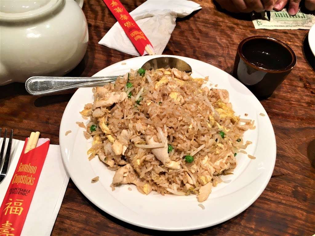 Noodle Village | 1900 Pacific Ave, Atlantic City, NJ 08401 | Phone: (609) 340-2385