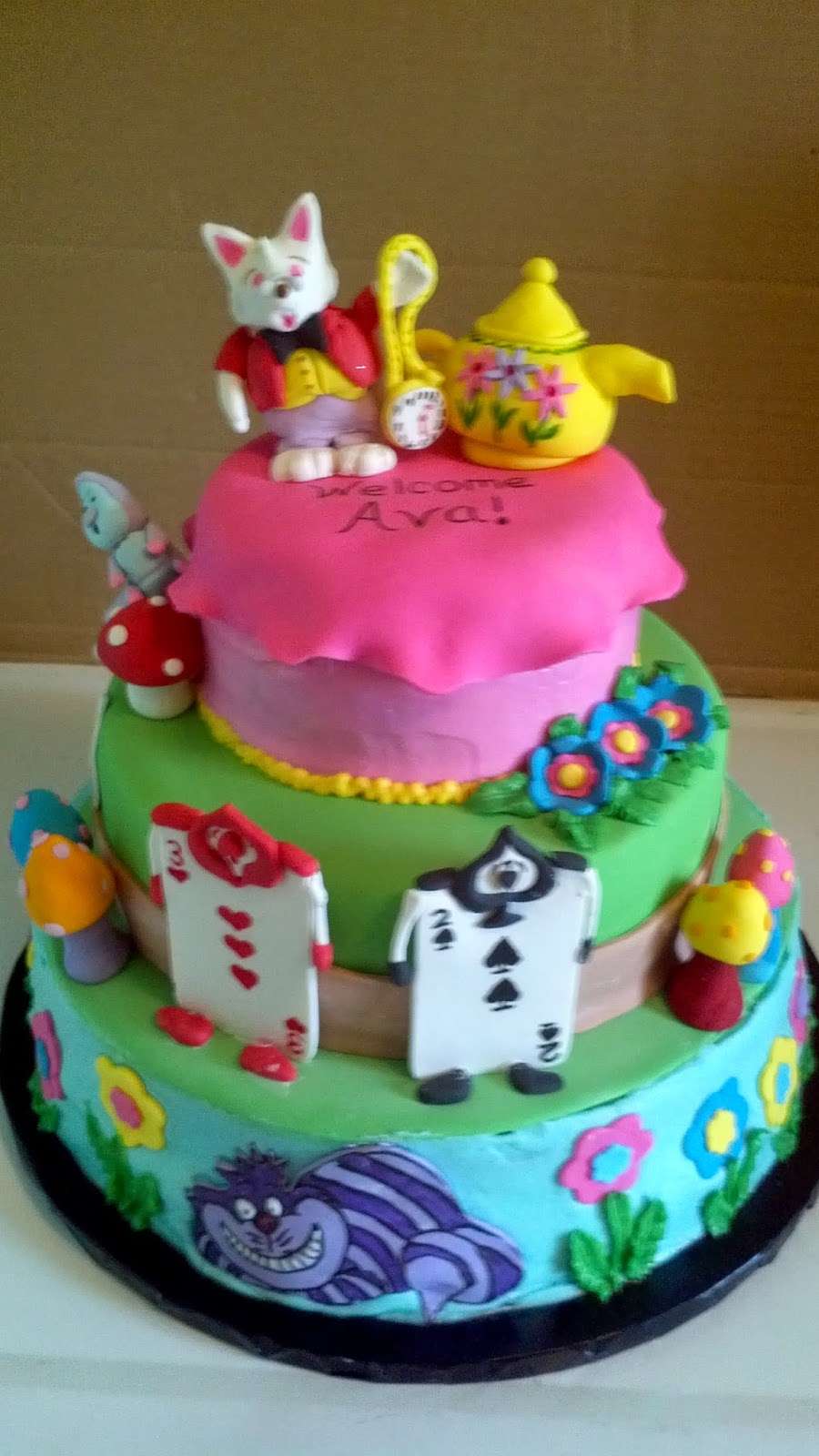 Cheryl Robin Cakes | 3429 W Walker Rd, Walnutport, PA 18088, USA | Phone: (610) 462-7398