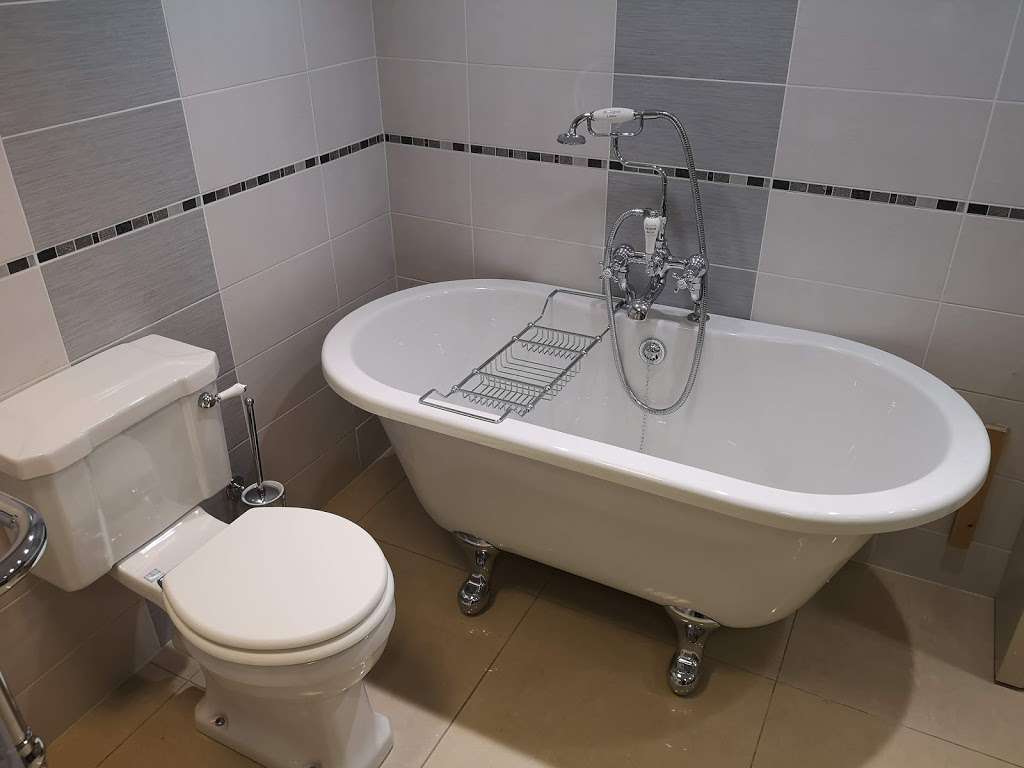 Direct Bathrooms and Tiles | 11&12, Hillgrove Business Park, Nazeing Rd, Nazeing EN9 2HB, UK | Phone: 01992 893893