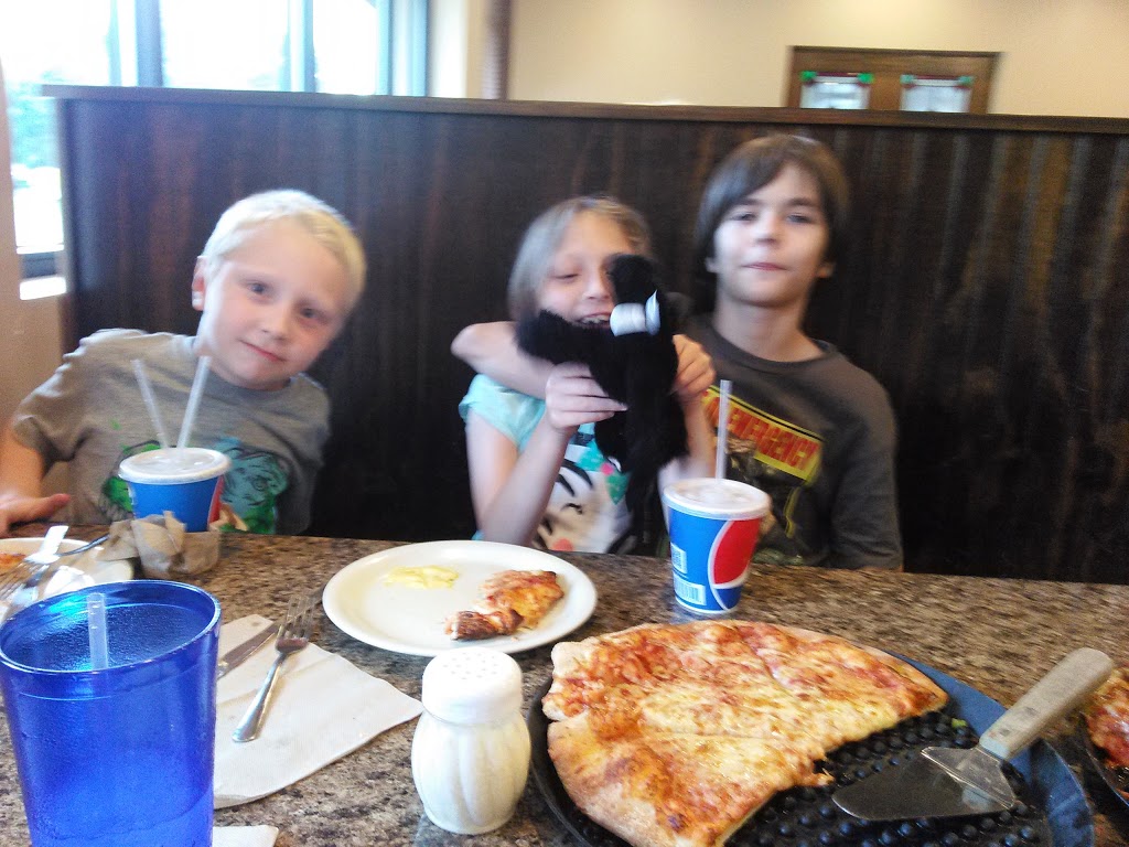 Chicagos Pizza | 1031 N State St, Greenfield, IN 46140, USA | Phone: (317) 462-3131