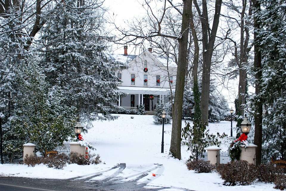 Susquehanna Manor Inn Bed and Breakfast | 3272 Maytown Rd, Marietta, PA 17547, USA | Phone: (717) 604-1854