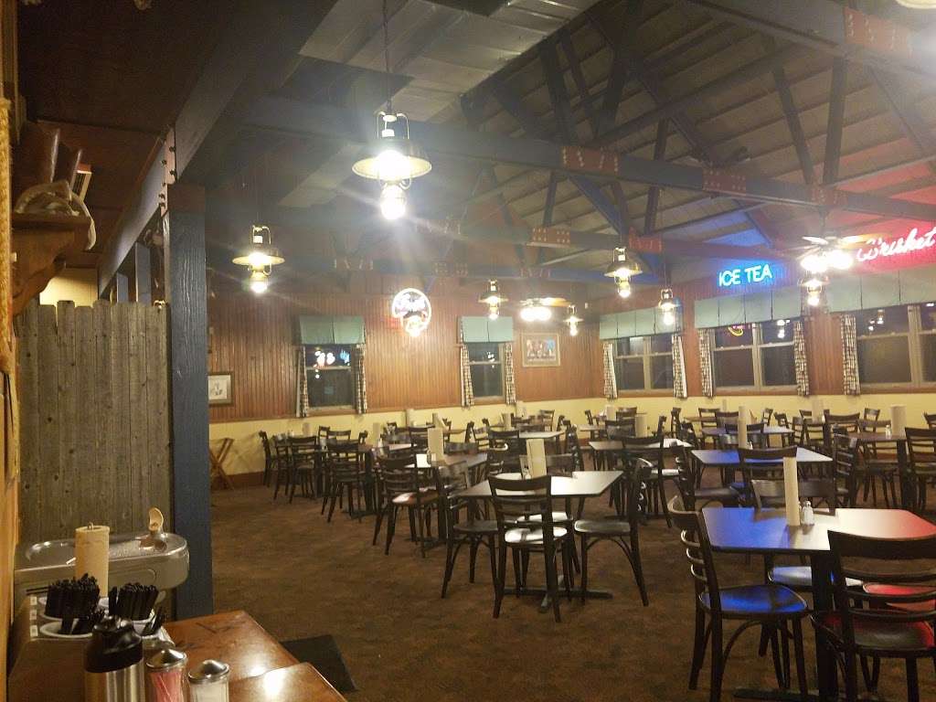 Bill Miller Bar-B-Q | 12345 US Hwy 87 E, San Antonio, TX 78101, USA | Phone: (210) 649-4567