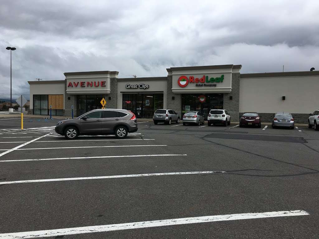 Great Clips 409 Arena Hub Plaza, WilkesBarre Township, PA 18702