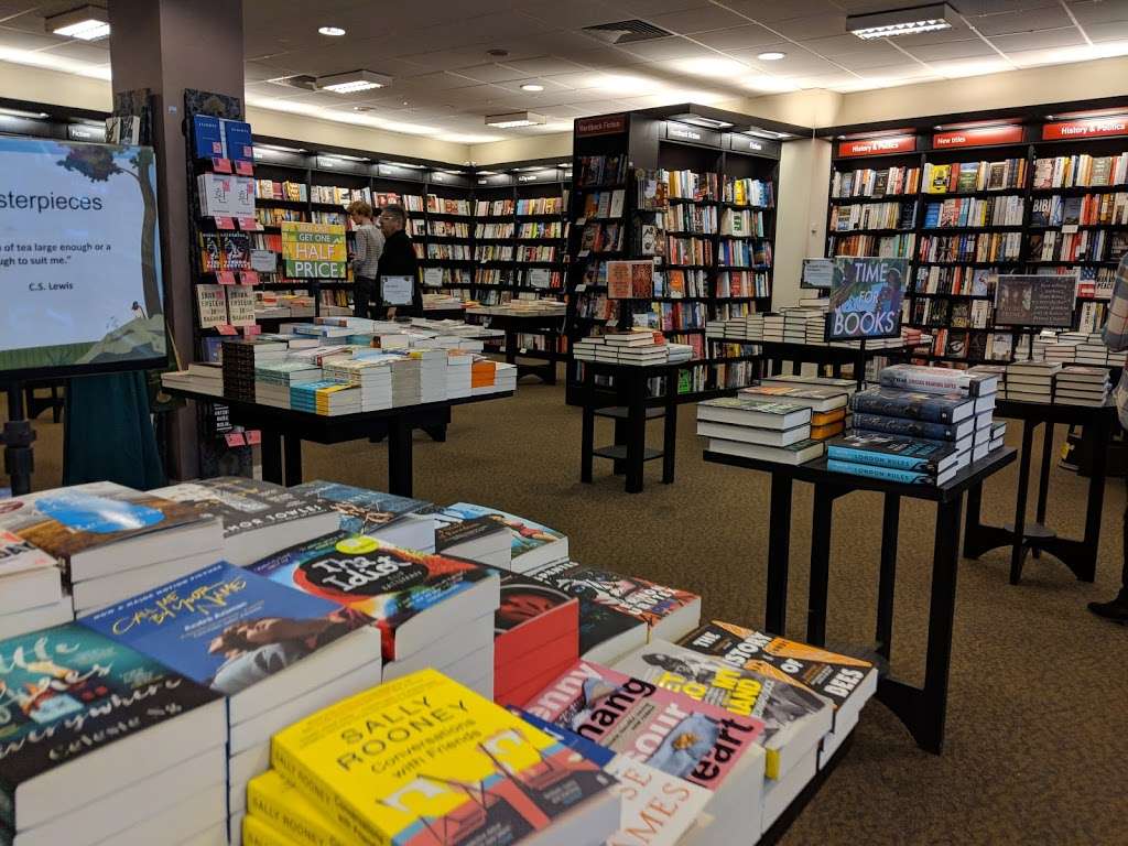 Waterstones | 193 Kensington High St, Kensington, London W8 6SH, UK | Phone: 020 7937 8432