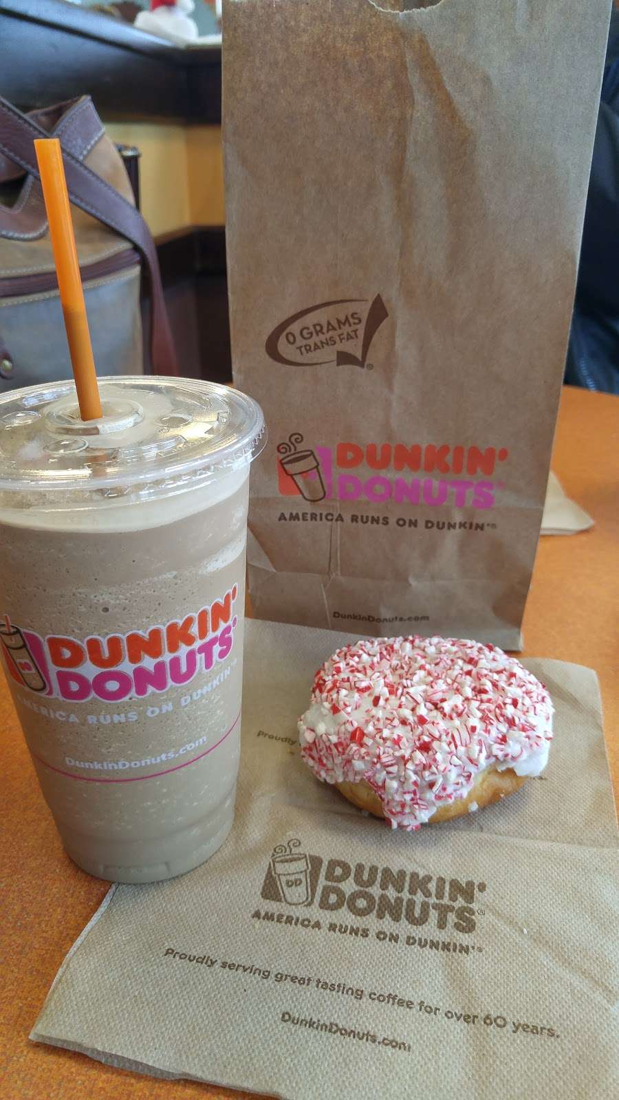 Dunkin | 2165 N Chester St, Gastonia, NC 28052, USA | Phone: (704) 869-0778