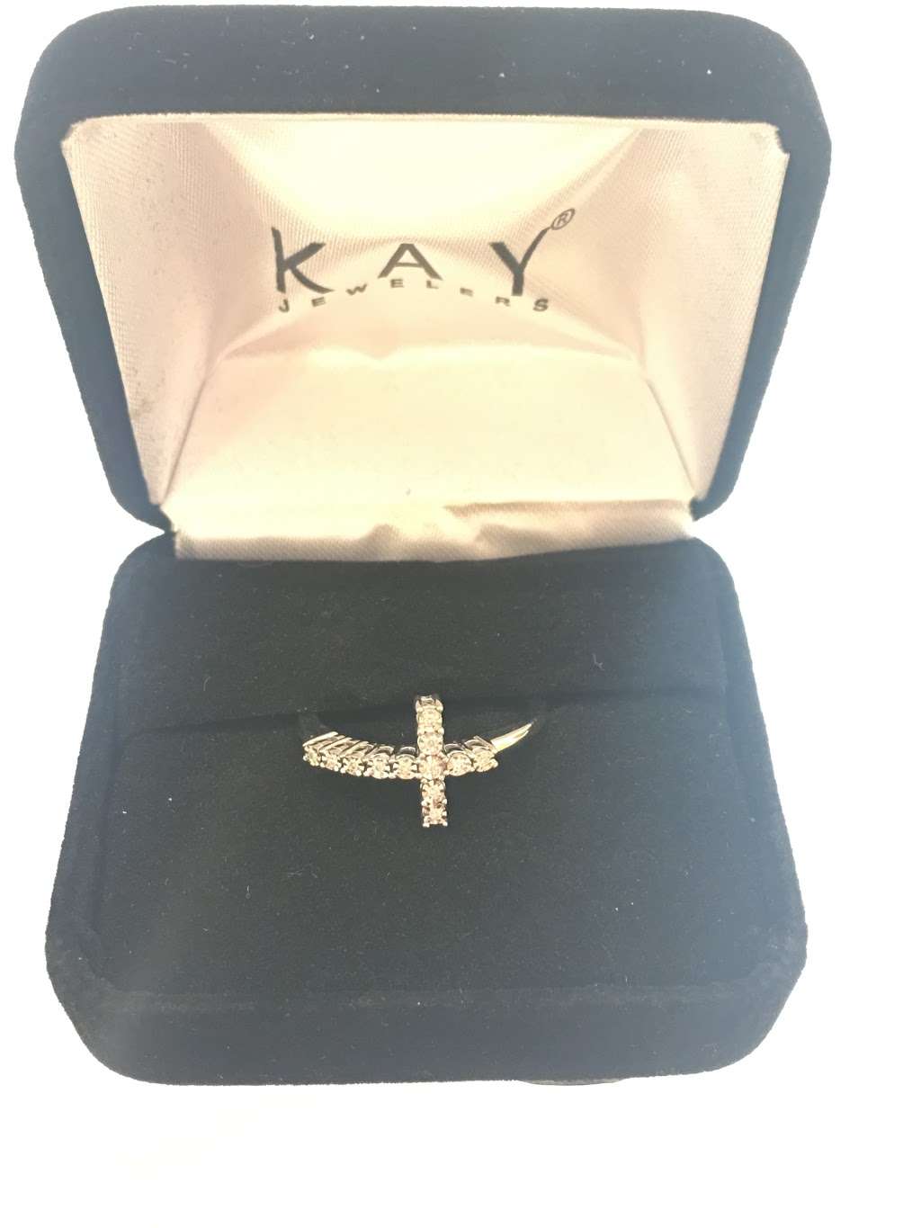 Kay Jewelers | 2890 Commerce Dr, Johnsburg, IL 60051, USA | Phone: (815) 344-3783