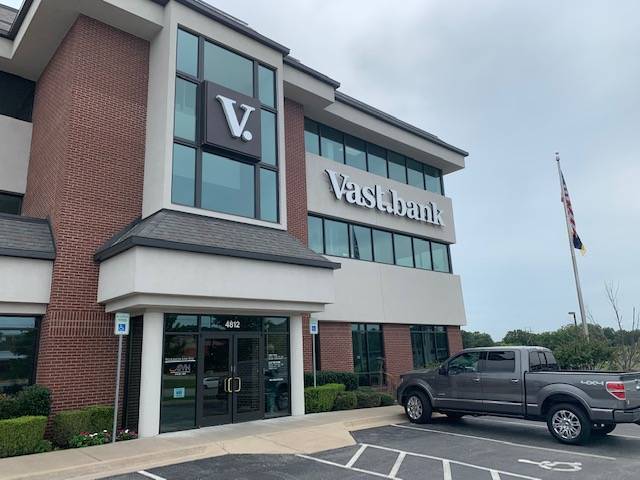 Vast Bank | 4812 E 81st St, Tulsa, OK 74137, USA | Phone: (918) 495-1700