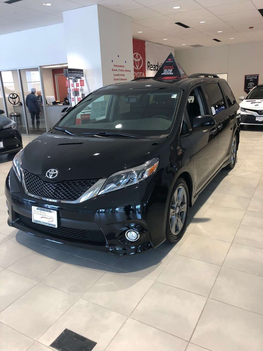 Toyota of DeKalb | 1890 Sycamore Rd, DeKalb, IL 60115, USA | Phone: (815) 748-7300