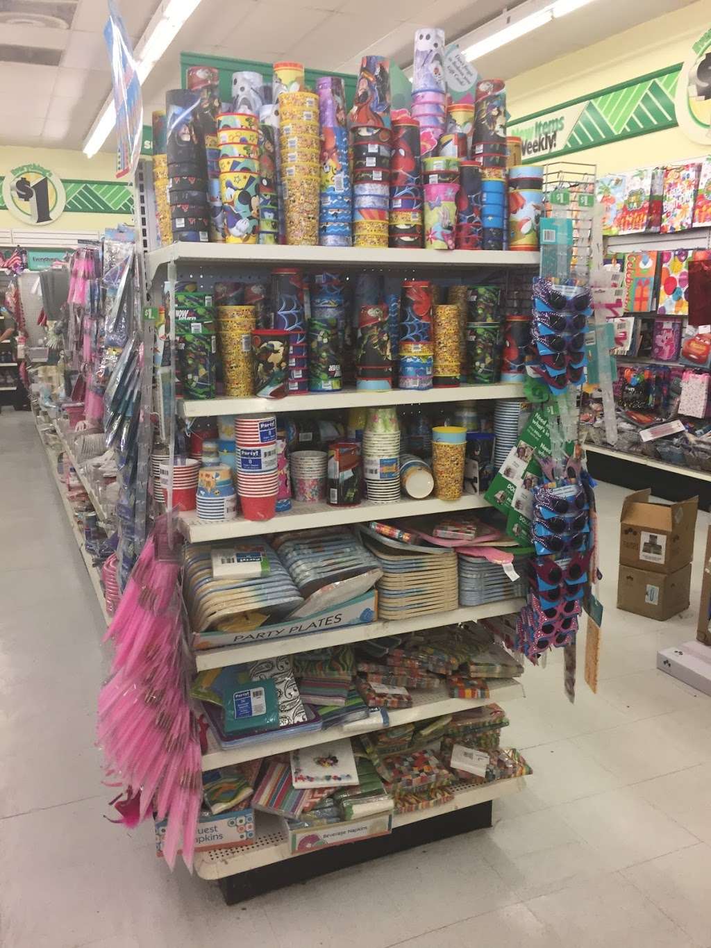 Dollar Tree | 15759 Main St, Hesperia, CA 92345, USA | Phone: (760) 947-9920