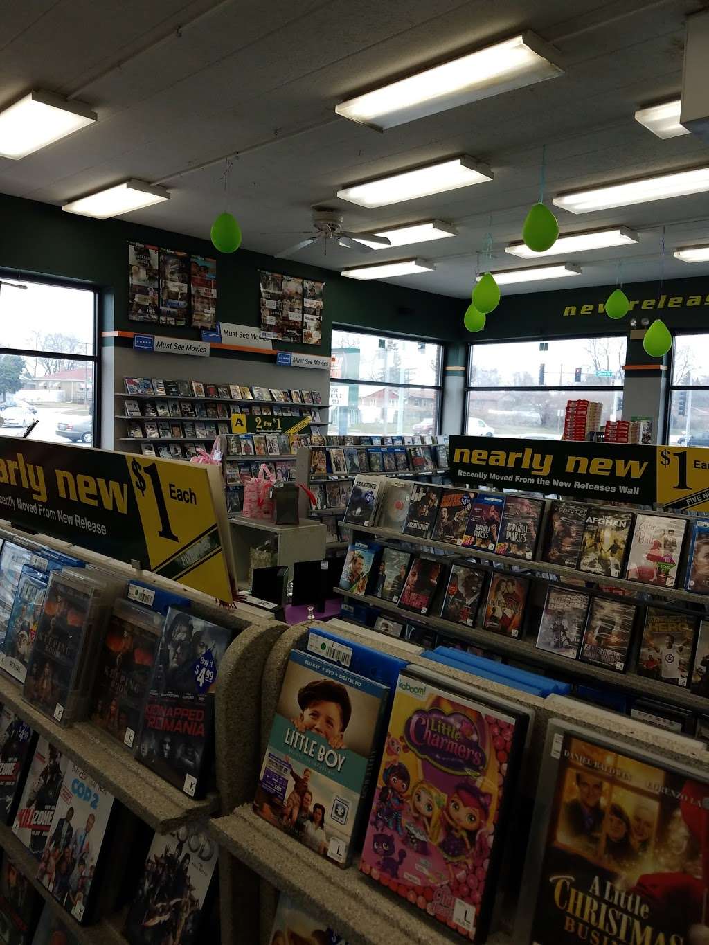 Family Video | 92 W Joe Orr Rd, Chicago Heights, IL 60411, USA | Phone: (708) 754-2929