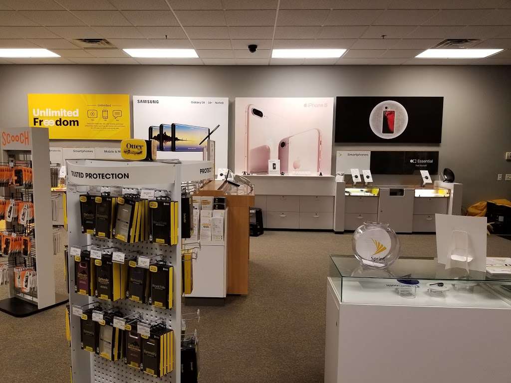 Sprint Store | 201 Genesis Dr Unit 201B, Unit 201B, North Aurora, IL 60542 | Phone: (630) 907-9560