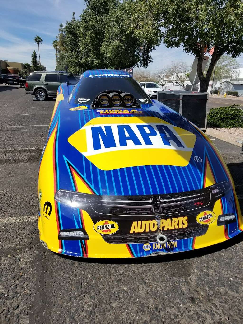 NAPA Auto Parts - Genuine Parts Company | 4327 W Van Buren St, Phoenix, AZ 85043, USA | Phone: (602) 272-2341