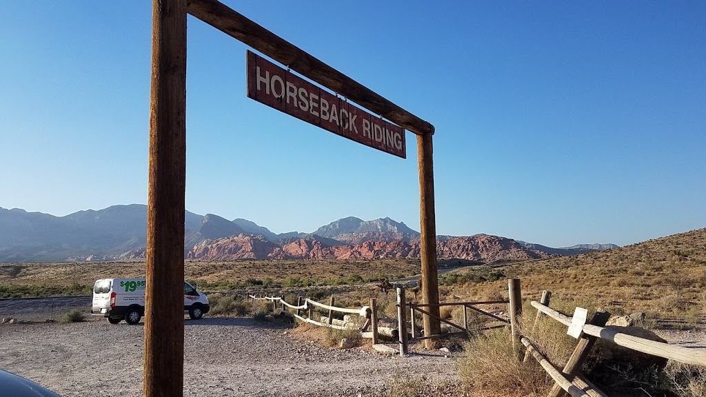 Fossil Canyon Trailhead Parking | 4053 Fossil Ridge Rd, Las Vegas, NV 89161, USA