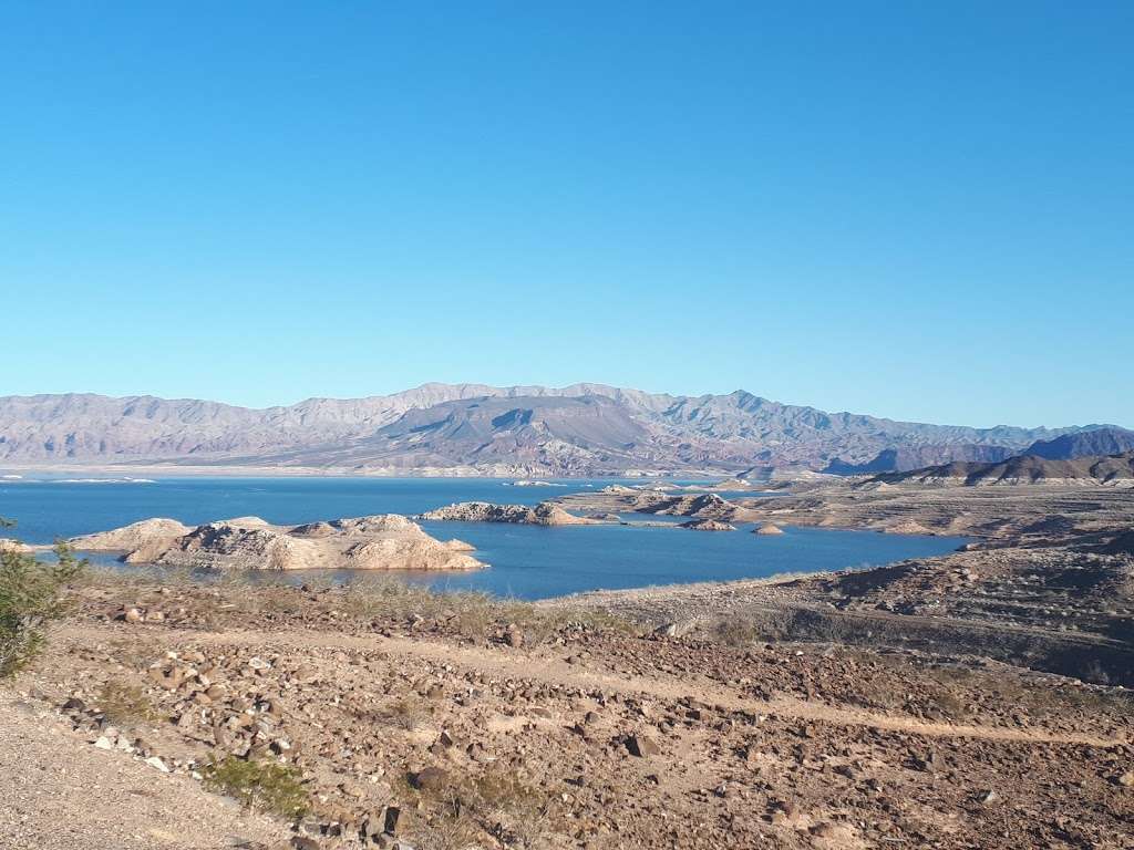 Lake Mead Scenic View | Temple Bar Marina, AZ 86443