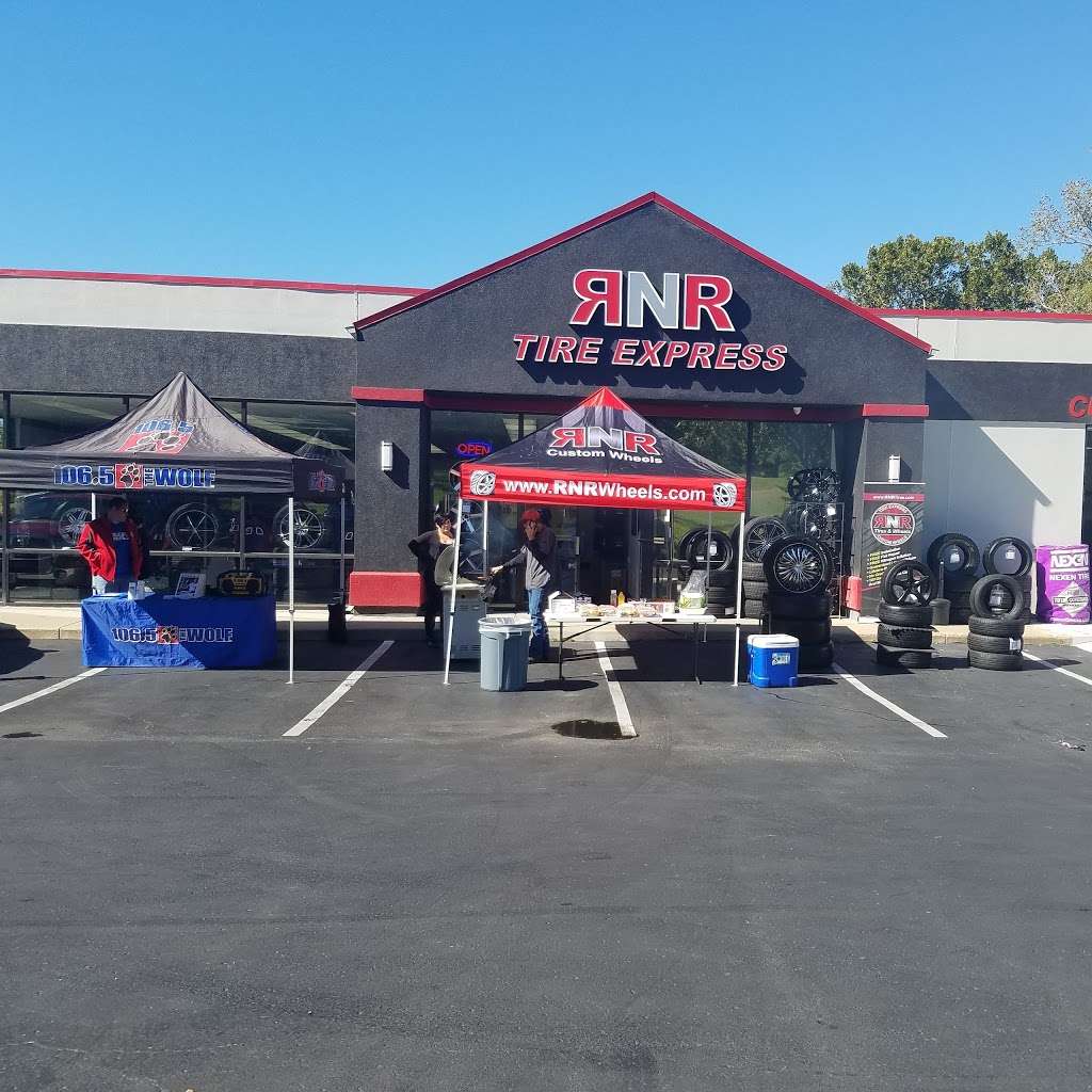 RNR Tire Express - Gladstone | 5828 N Oak Trafficway, Gladstone, MO 64118, USA | Phone: (816) 318-5400