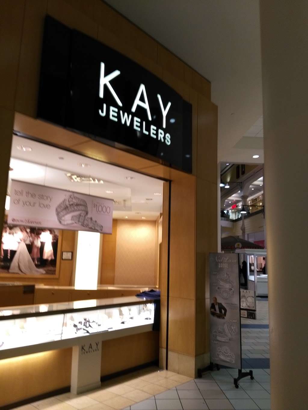 Kay Jewelers | 3301 E Main St Suite 1149, Ventura, CA 93003, USA | Phone: (805) 654-0876