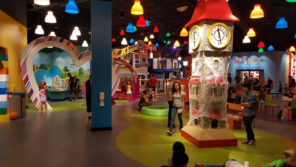 LEGOLAND Discovery Center Arizona | 5000 S Arizona Mills Cir STE 135, Tempe, AZ 85282, USA | Phone: (855) 450-0558