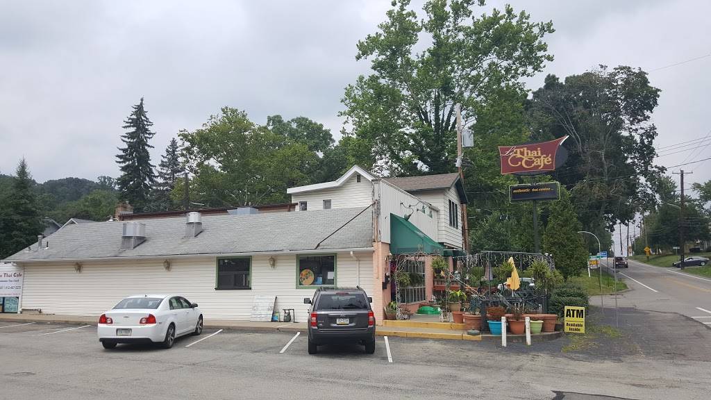 Le Thai Café | 2909 Mt Royal Blvd, Glenshaw, PA 15116, USA | Phone: (412) 487-2307