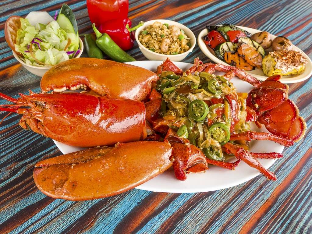 Mambo Seafood | 4300 East Fwy, Baytown, TX 77521, USA | Phone: (832) 926-7551