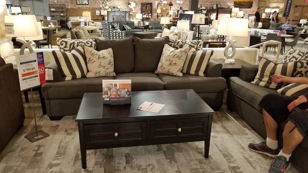 Ashley HomeStore | 15424 Farm to Market Rd 1825 Suite 1, Pflugerville, TX 78660, USA | Phone: (512) 990-5111