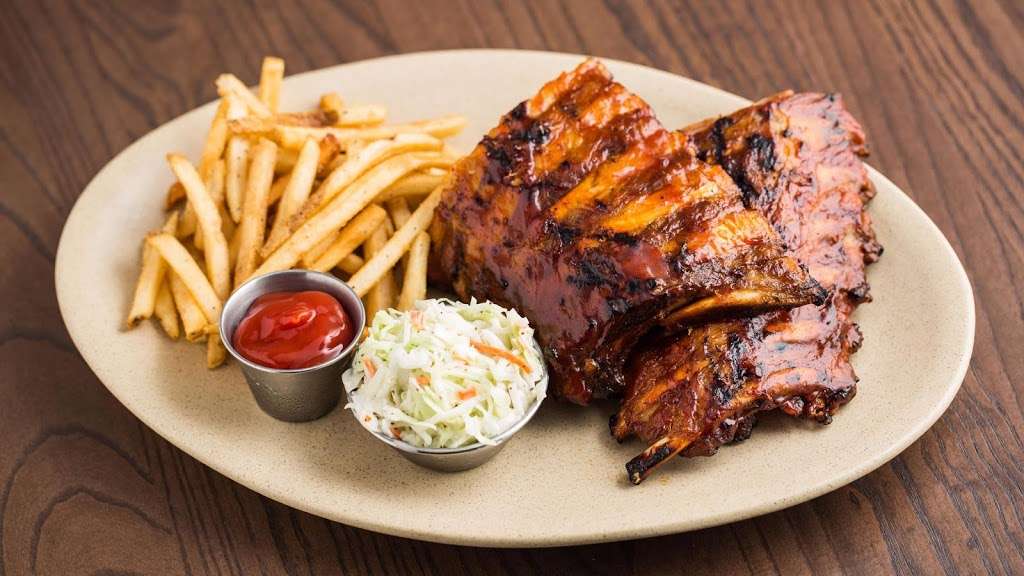 Tony Romas | 150 Australian Ave, West Palm Beach, FL 33406, USA | Phone: (561) 683-6777