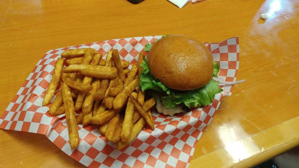 JJs Burger Joint | 2031 Novato Blvd, Novato, CA 94947 | Phone: (415) 895-6677