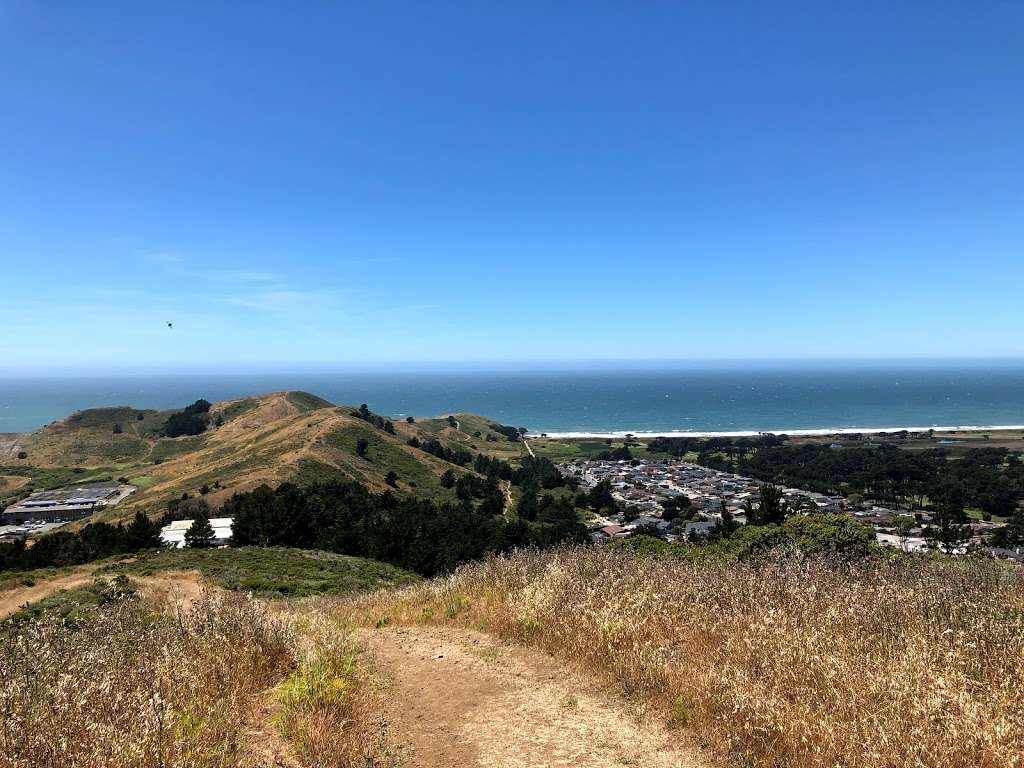 Mori Ridge Trail Trailhead | Mori Ridge Rd, Pacifica, CA 94044, USA